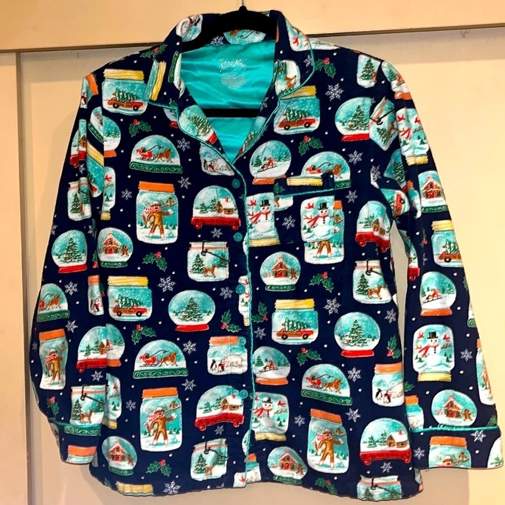 Nick & Nora flannel snow globe top only button down size Small